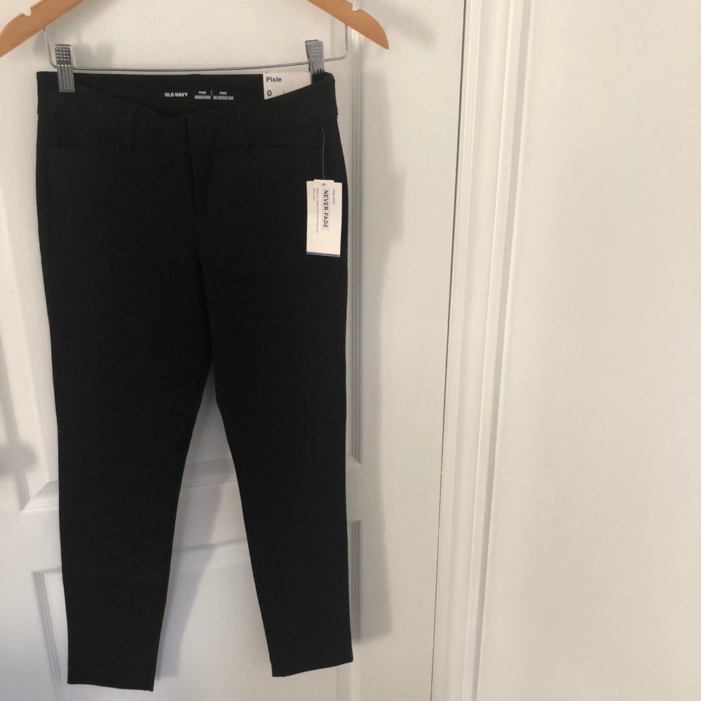 Old Navy Pixie Ankle